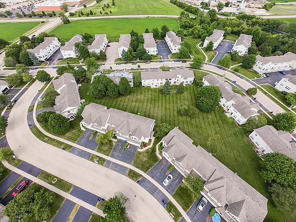 5th image of 1512 Waterside Dr Unit 3