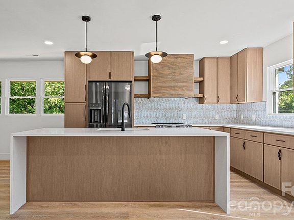 4th image of 3320 Winterfield Pl