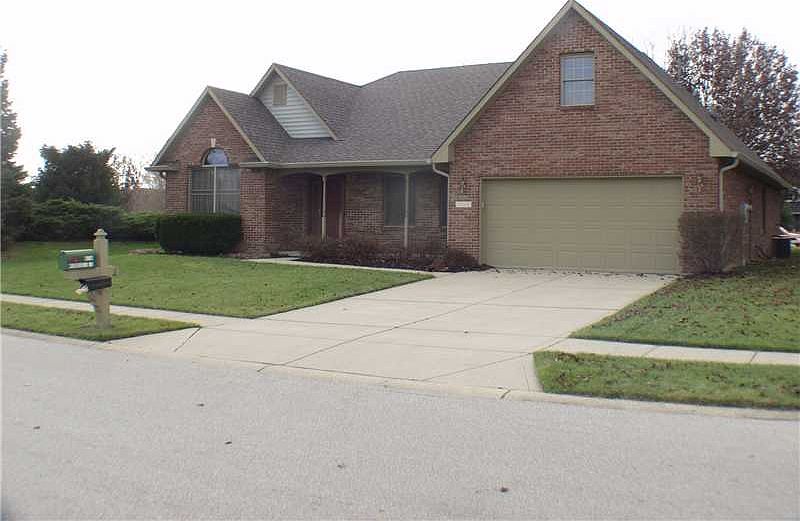 1st image of 6284 Woodcrest Dr