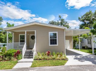 633 Chestnut Ct #B25, Deland, FL 32724