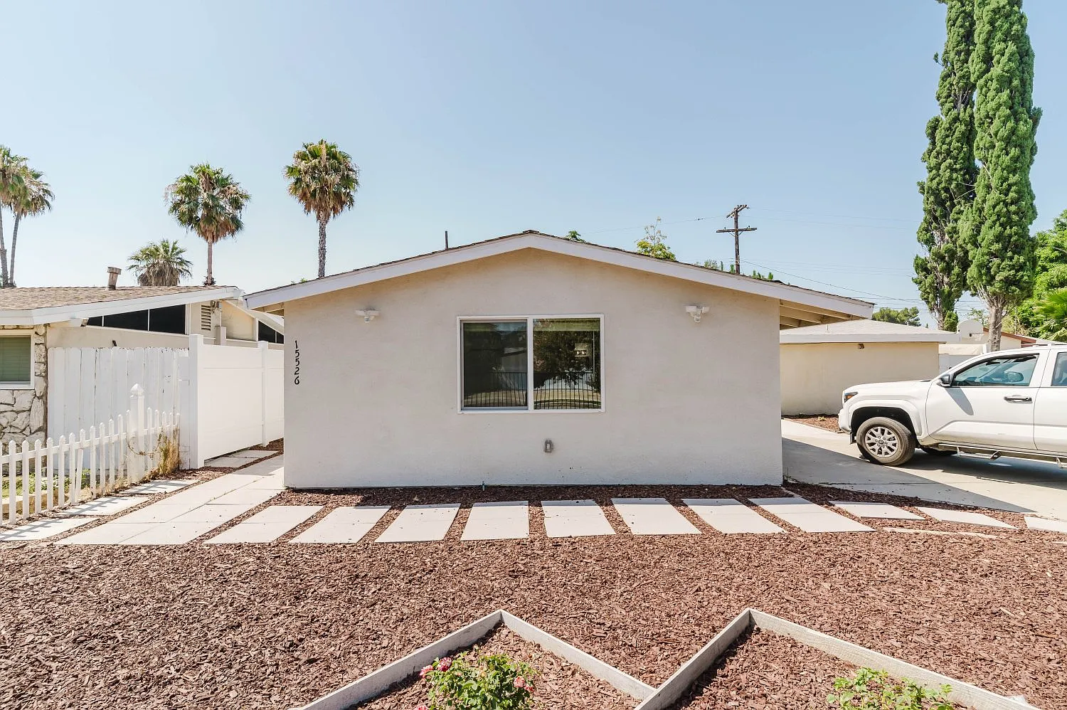 1 bed, 600 sqft, $2,100 — Photo 3