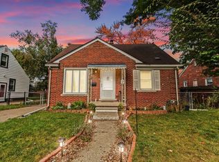 751 E Chesterfield St, Ferndale, MI 48220