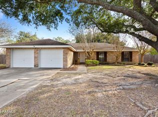 101 Bellevedere Ave, Lafayette, LA 70503