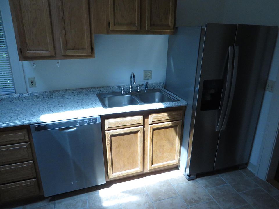 1st image of 2239 Williams St