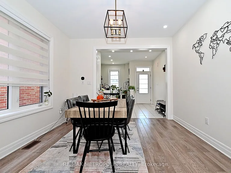 82 Westfield Dr — Photo 8