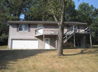 7654 Hilltop Ln, Bethalto, IL 62010