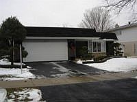 2nd image of 4247 Pinewood Ln