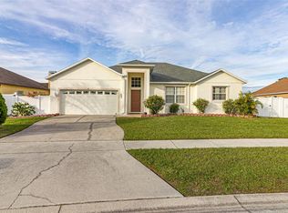 411 Tamarind Parke Ln, Kissimmee, FL 34758