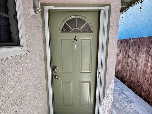 3rd image of 209 Avenida Serra APT A