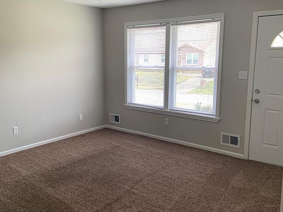 2nd image of 11216 Willowick Ct