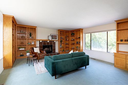 4th image of 607 Isbel Dr