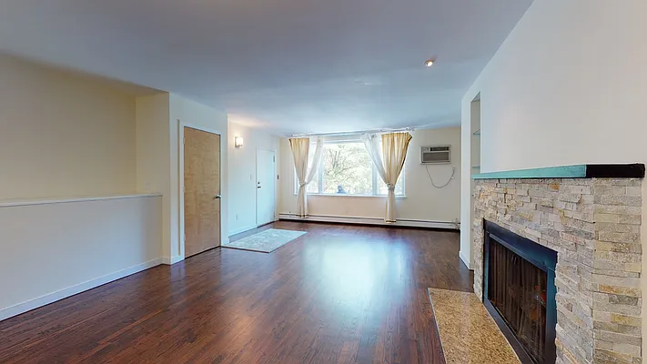 Rented by Brownstone Real Estate | media 17