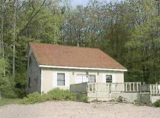 13651 N Forest Beach Shores Rd, Northport, MI 49670
