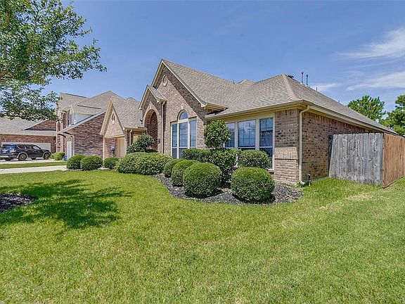 4th image of 3827 Bowie Bend Ln
