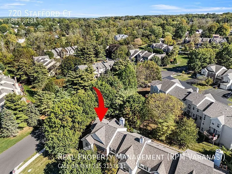 720 Stafford Ct — Photo 42
