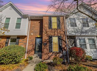 850 S Woodlyn Dr, Cincinnati, OH 45230