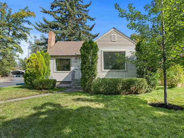 3928 N Adams St, Spokane, WA 99205