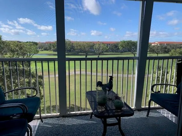 900 SW 128th Ave APT 406D, Pembroke Pines, FL 33027