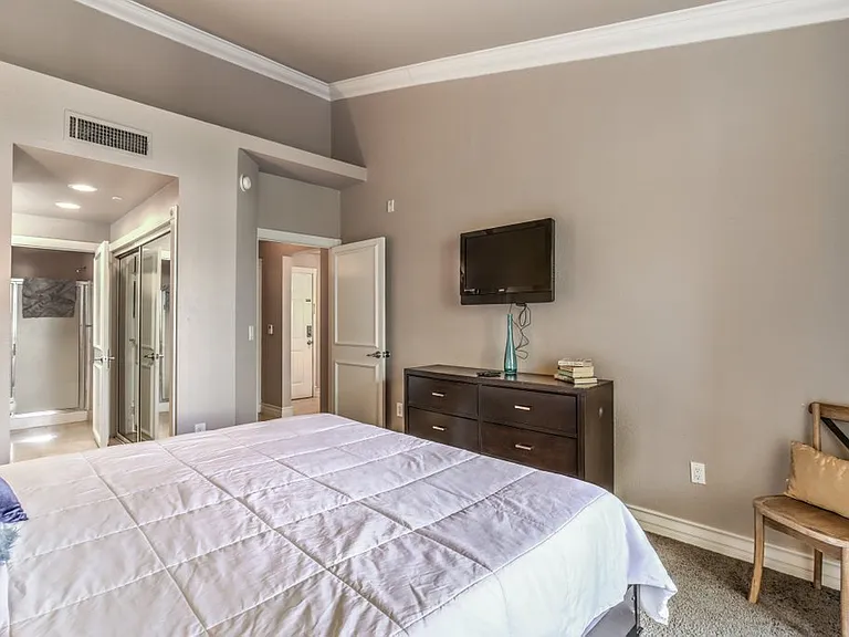 260 E Flamingo Rd #417 — Photo 13