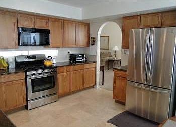 5th image of 8401 Manuel Cia Pl NE
