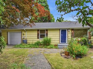 3720 SW 100th St, Seattle, WA 98146