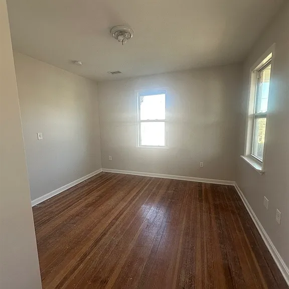 100 Sumner St #100 — Photo 12