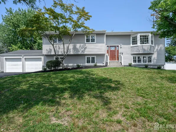 6 Parsons Rd, East Brunswick, NJ 08816