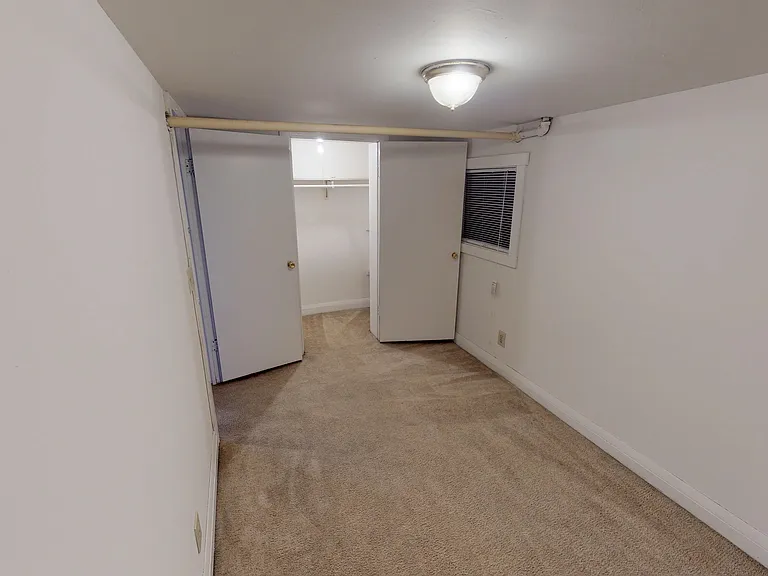 1902 E Linnwood Ave — Photo 20