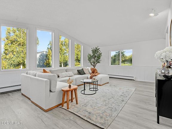 5th image of 12530 Freitag Cir