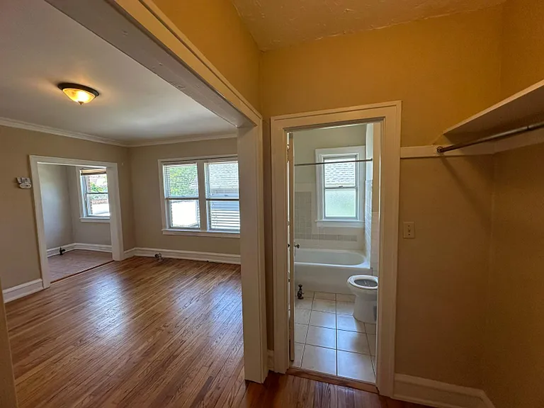 8302 Lake Ave — Photo 22