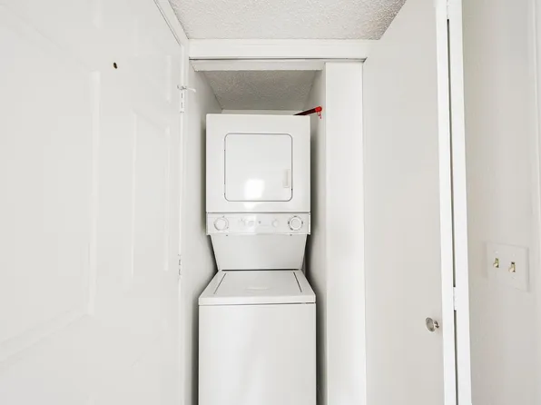 3823 S Maryland Pkwy, Las Vegas, NV