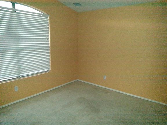 5th image of 12757 W ROANOKE Avenue N