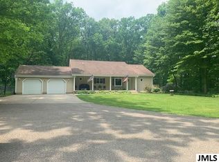 10280 Reynolds Rd, Horton, MI 49246