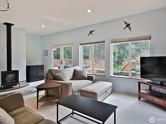 5th image of 6357 Baywood Road