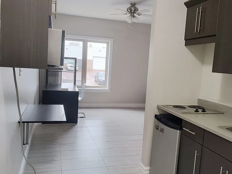 25 Flanders Ct — Photo 4