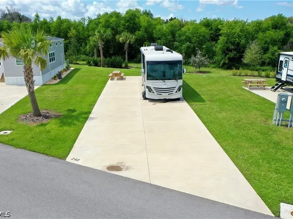 240 Horizon Rd, Punta Gorda, FL 33982