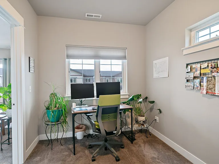 3083 Lori Ln — Photo 28