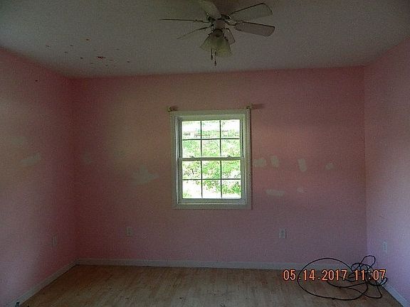 4th image of 2362 County Road 144