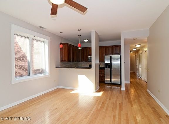 4th image of 6922 N Lakewood Ave APT 3S