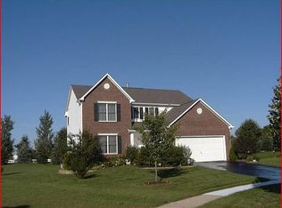 5851 Sandy Rings Ln, Dublin, OH 43016