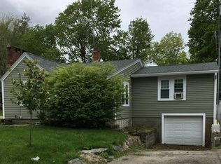 52 Forest St, Middleboro, MA 02346