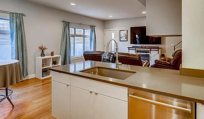 1285 Xavier St — Photo 12