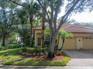 1155 Via Jardin, Riviera Beach, FL 33418
