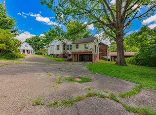 3712 Stringtown Rd, Evansville, IN 47711