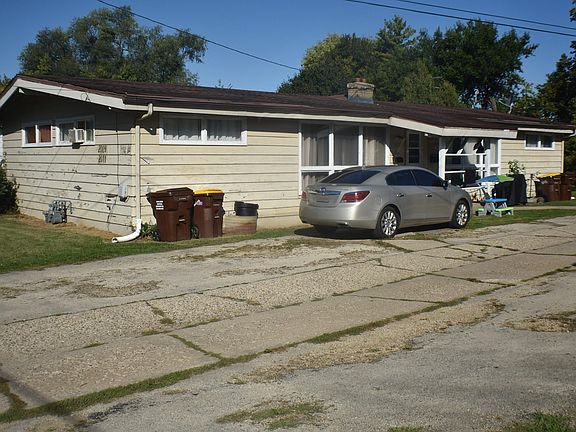 3rd image of 2009-11 Montague St #2003