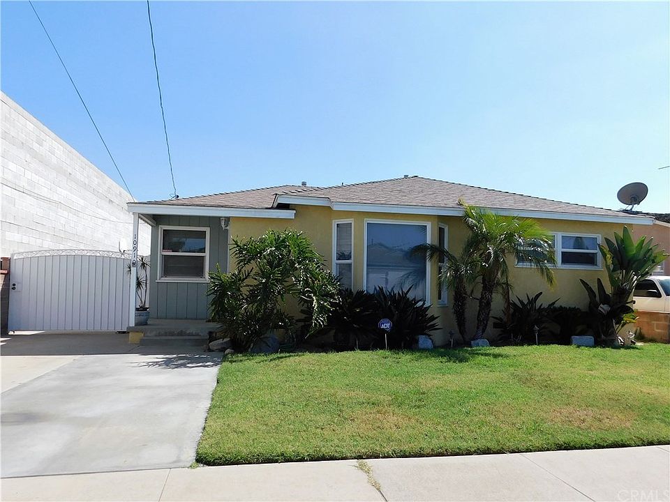 1st image of 10910 Amery Ave