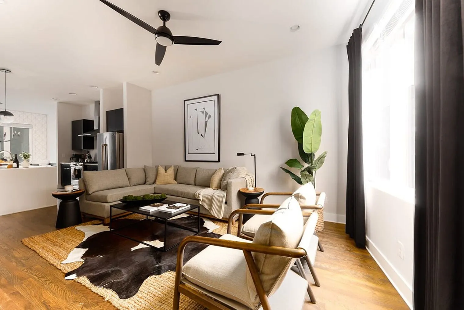 4 bed, 4.0 bath, 2088 sqft, $4,315 — Photo 2
