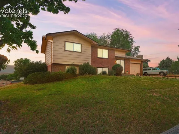 926 Cardinal St, Colorado Springs, CO 80911