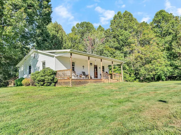 7984 Huff Mill Rd SE, Copper Hill, VA 24079