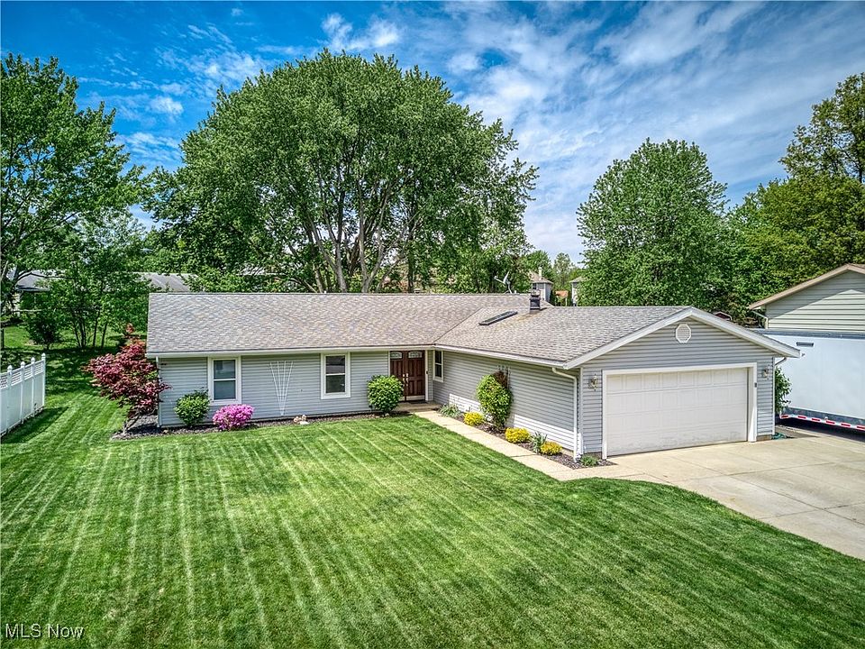 1st image of 2523 Sherwood Dr